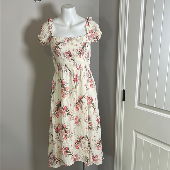 Reformation Inka Dress in Leila Off Shoulder Smocked Floral Womens Size XL - Picture 4 of 15